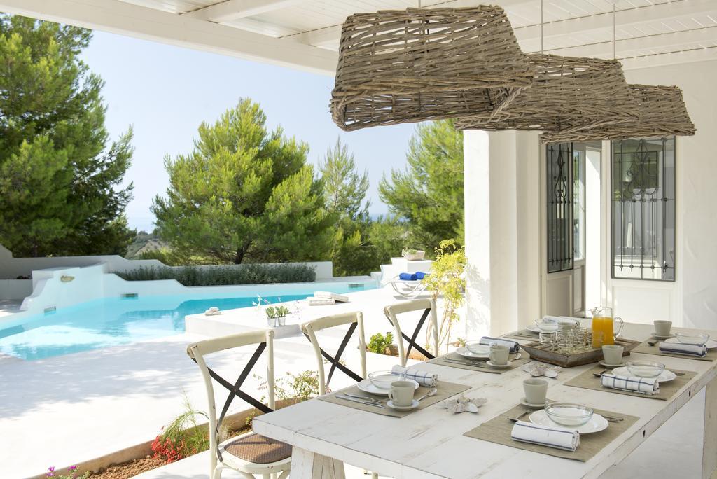 Anemolia Villas With Private Pools Near The Most Beautiful Beaches Of Alonissos Isomata Exteriör bild