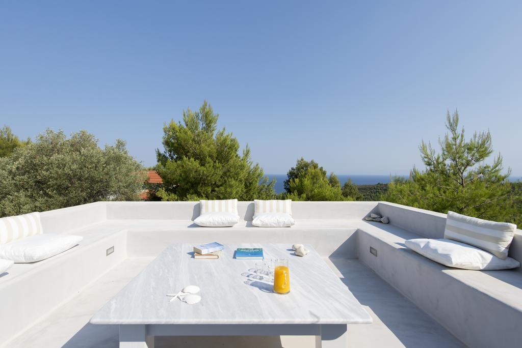 Anemolia Villas With Private Pools Near The Most Beautiful Beaches Of Alonissos Isomata Exteriör bild