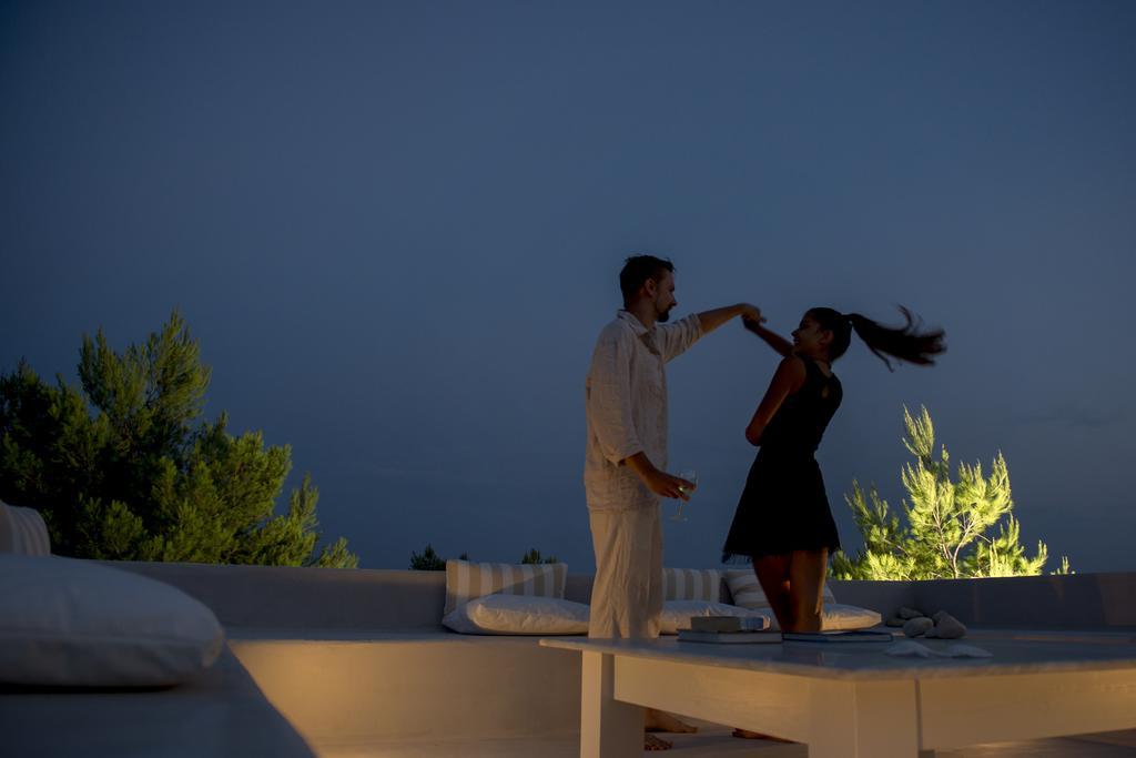 Anemolia Villas With Private Pools Near The Most Beautiful Beaches Of Alonissos Isomata Exteriör bild