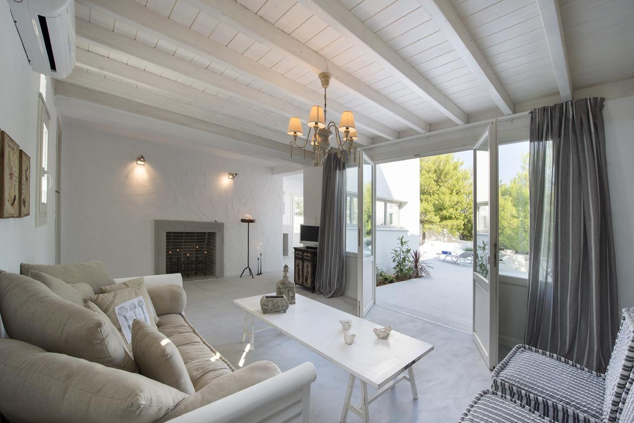 Anemolia Villas With Private Pools Near The Most Beautiful Beaches Of Alonissos Isomata Exteriör bild
